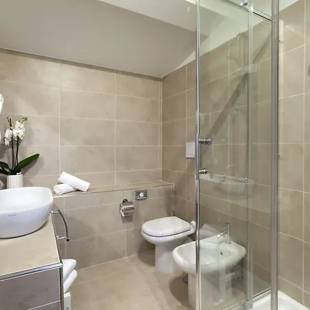 Oriana Homel Apartment *