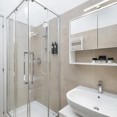 Oriana Homel Apartment