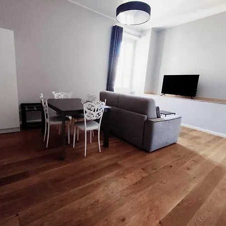 Oriana Homèl Appartement *